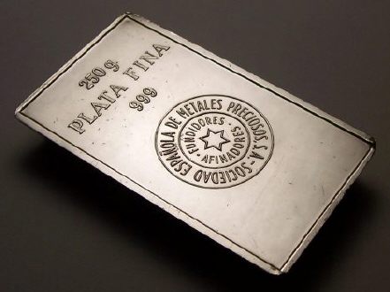Ingot image of a 250 gramme 8 ounces solid .999 silver Spain SEMP bar
